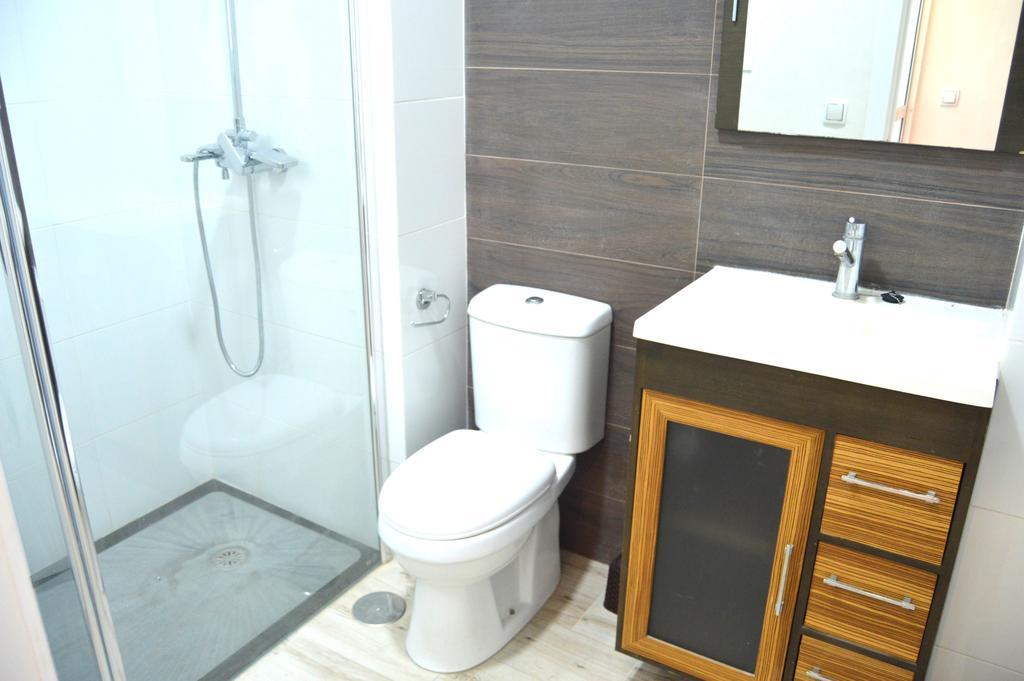 Apartamento 19 Dias Y Muchas Noches Кадис Екстериор снимка